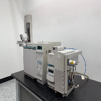 Agilent 6890N Gas Chromatograph (GC) system image 1